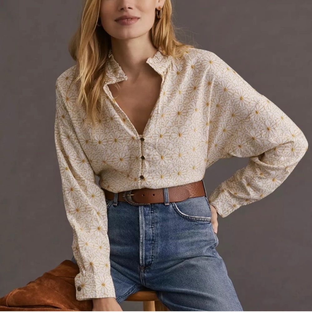 Anthropologie Pilcro The Tavi Buttondown Embroidered Daisy Blouse